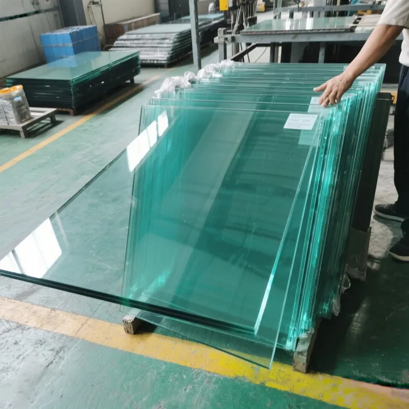 Плоское и гнутое закаленное стекло1 (4)